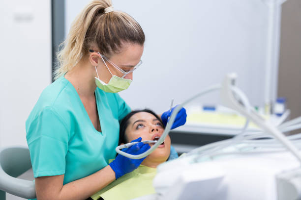 Best Mobile Emergency Dentist in Encinal, TX